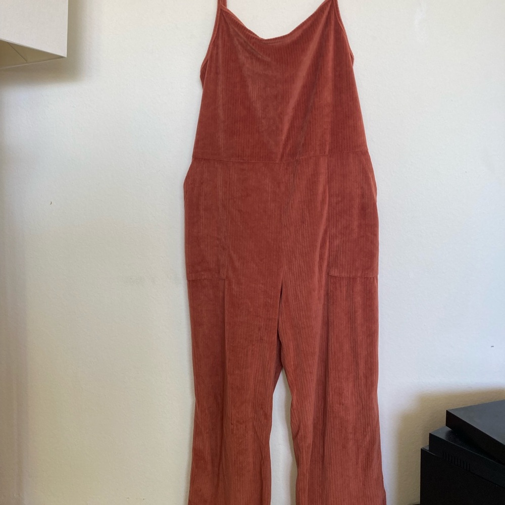 Corduroy jumper with pockets